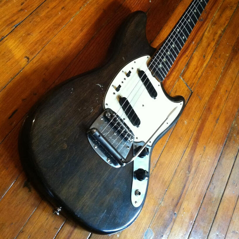 1964 Fender Mustang Restoration & Rewire