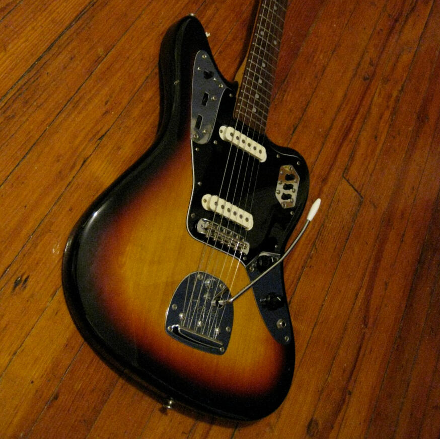 MIJ Jaguar Black Guard + Mustang Bridge