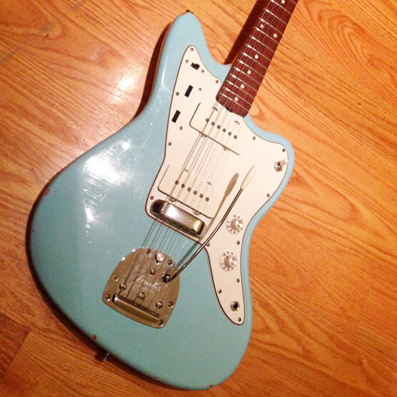 Daphne Blue Relic '62 Style Jazzmaster