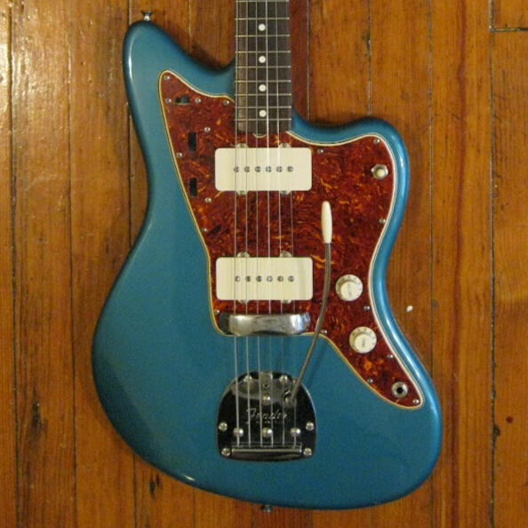 AVRI Ocean Turquoise Metallic Jazzmaster w/ Celluloid Tort Guard