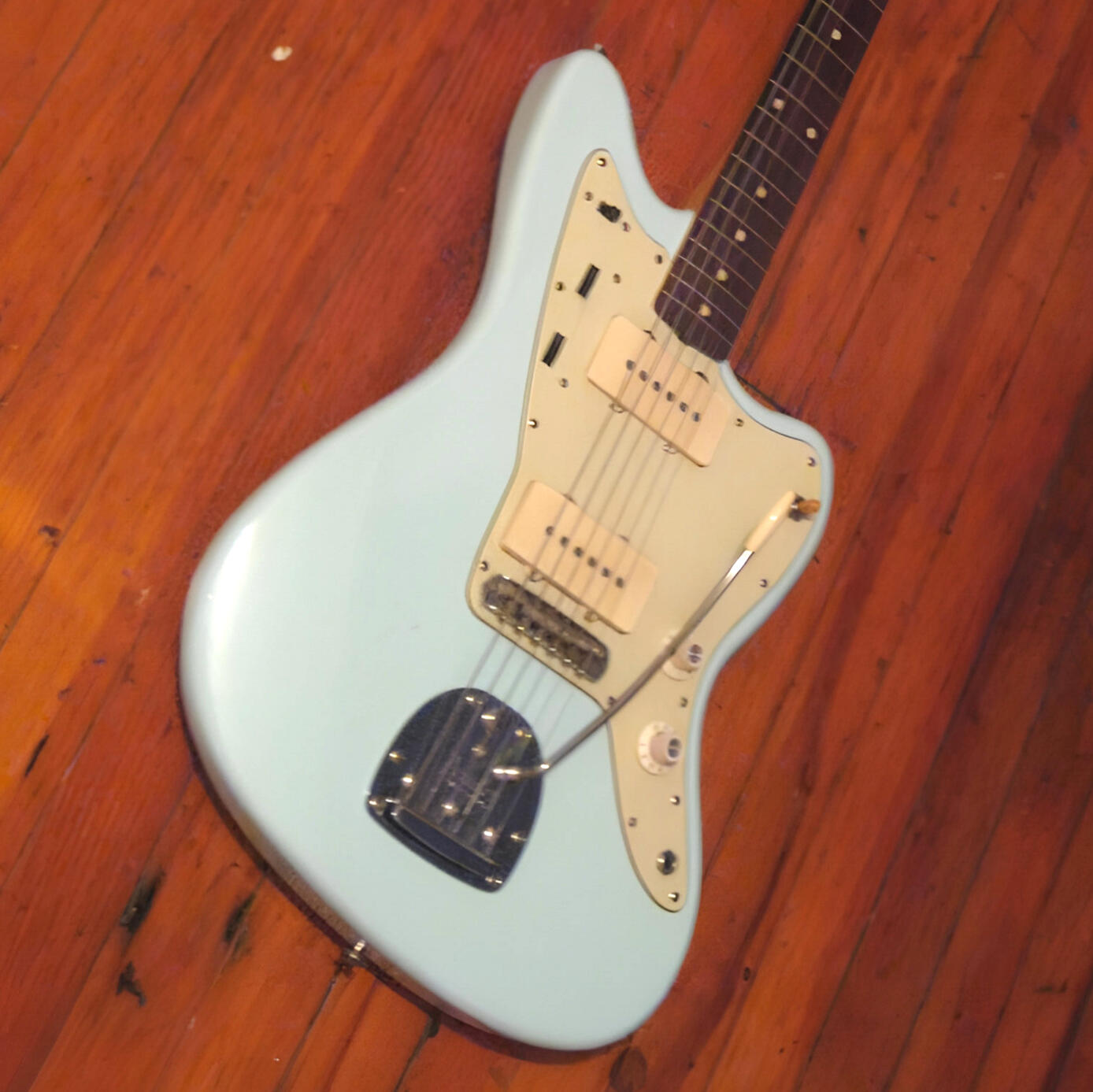 Sonic Blue Light Relic '64 Style Jazzmaster